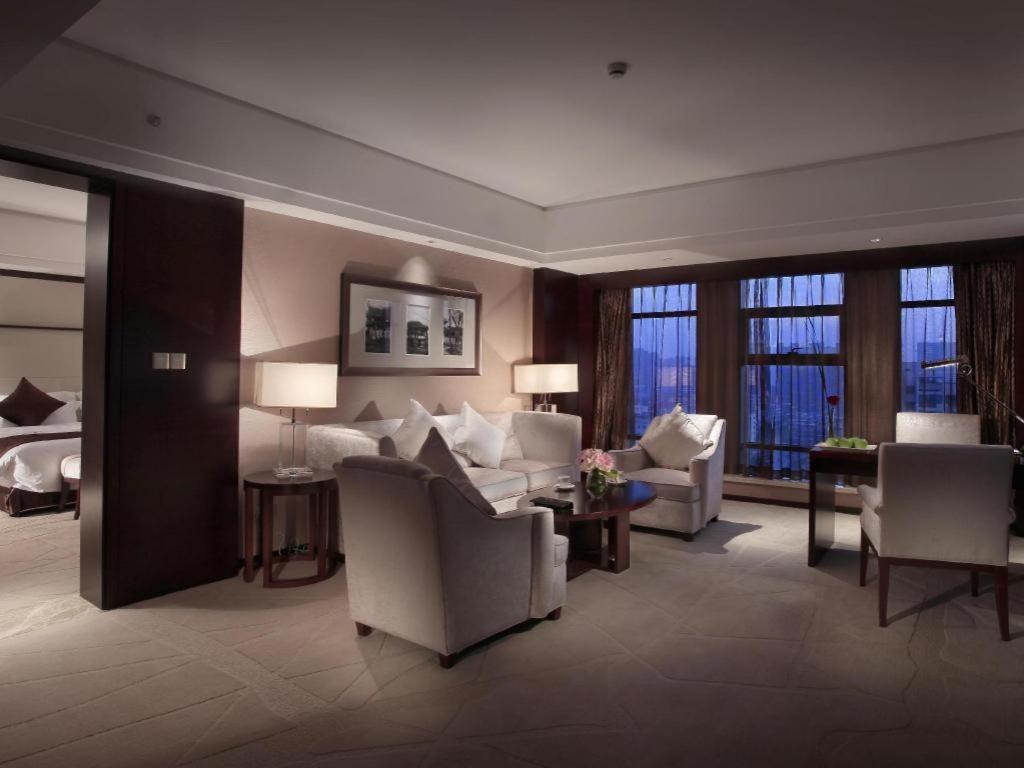 White Swan Hotel Changsha Exterior foto